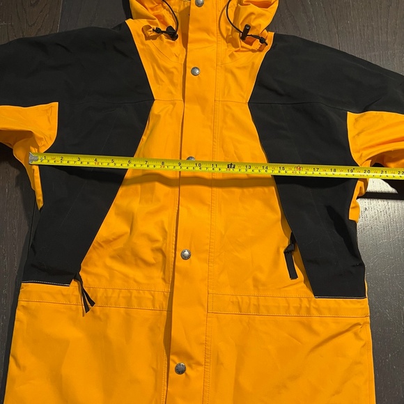 The North Face 1994 RETRO MOUNTAIN FUTURE LIGHT PARKA JACKET Men’s XS/S Yellow - Picture 4 of 10